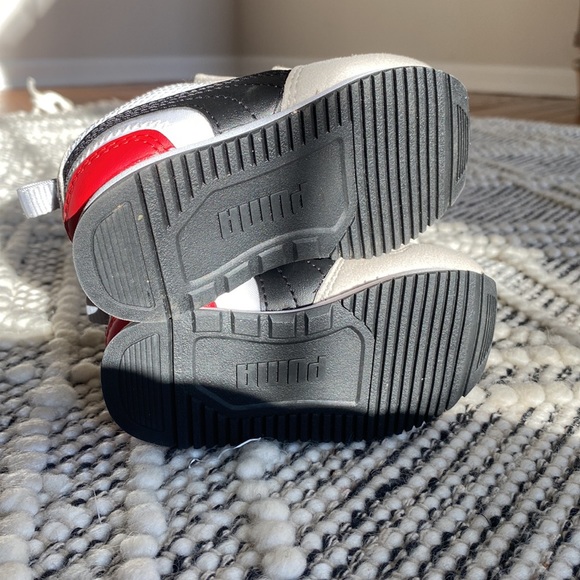 Brand new, puma, baby shoes, size 5C - Picture 2 of 3